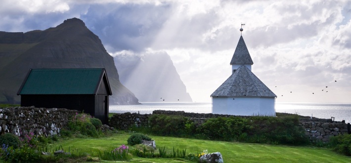 FaroeIslands_Church_710x330_original